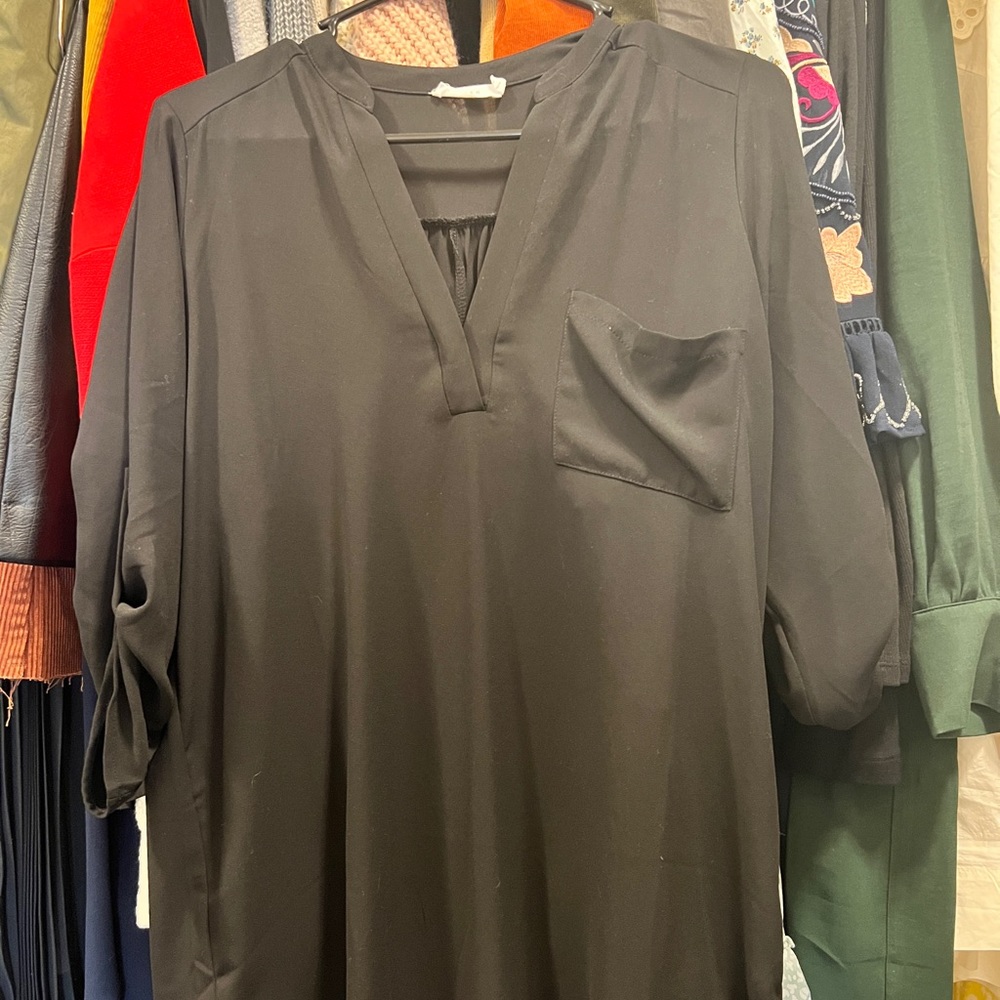 Lush black blouse XS
